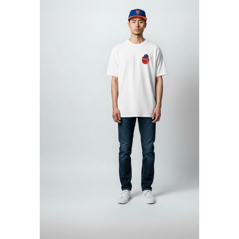 Vintage 90s Style NY Mets x Coca-Cola Graphic Tee Retro Streetwear White Shirt L